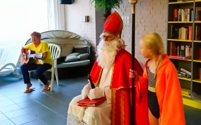 Der Nikolaus zu Besuch im Olympiabad