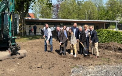 Erster Spatenstich für den Neubau des Hallenbads Ennigerloh